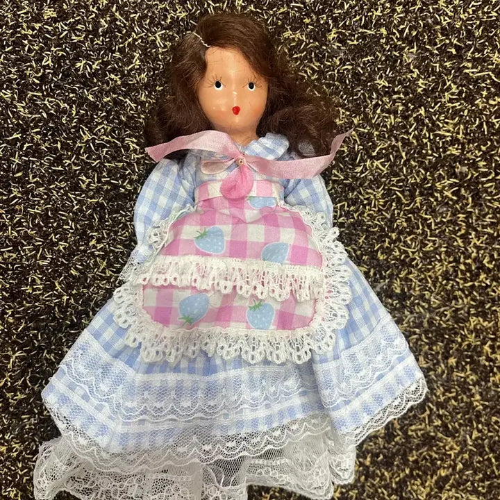 [BUNJANG] Antique Nancy Bisque Doll with Handmade Original Outfit / 앤틱 ㅡ낸시 비스크 인형