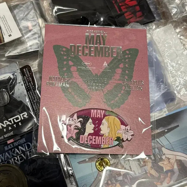[BUNJANG] May December Artist Badge, Poster, Art Card, Original Ticket / 메이디셈버 아티스트 뱃지 포스터 아트카드 TTT 오리지널티켓 오티