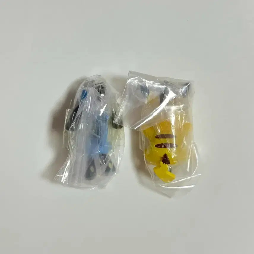 [BUNJANG] Pokemon Ring Gacha Series 14 Riolu, Pikachu / 포켓몬스터 포켓몬 대롱 가챠 14탄 리오르, 피카츄 고리 버전