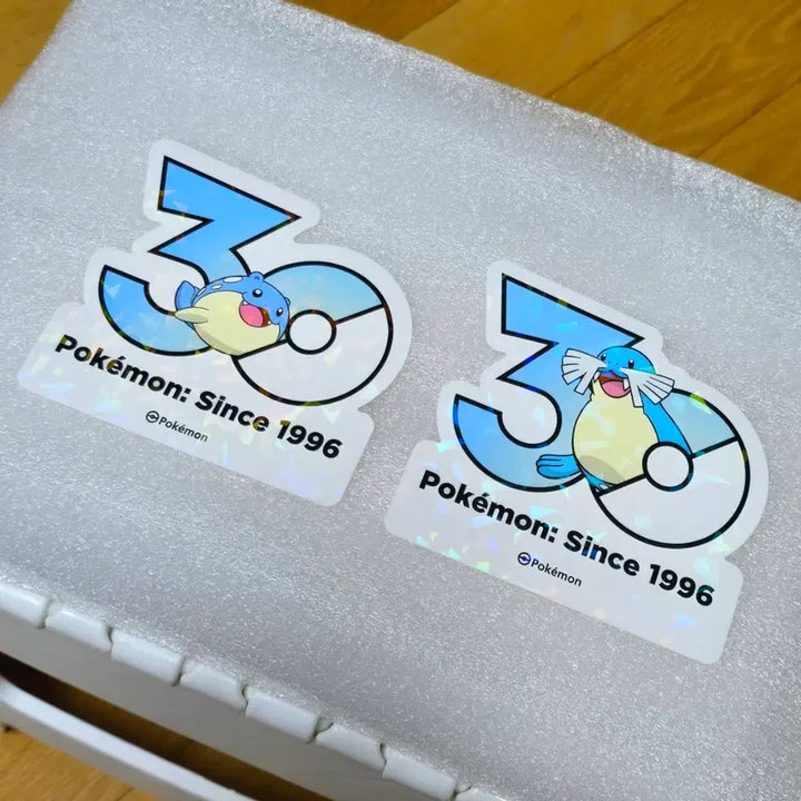 [BUNJANG] Pokemon 30th Anniversary Logo Sticker Set (Groudon, Kyogre) / 포켓몬 30주년 로고 스티커 대굴레오 씨레오