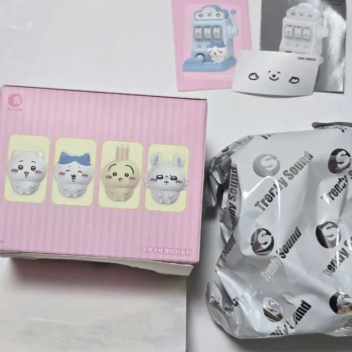 [SOLD OUT] [미개봉] 치이카와 슬롯머신 룰렛 피규어 하치와레