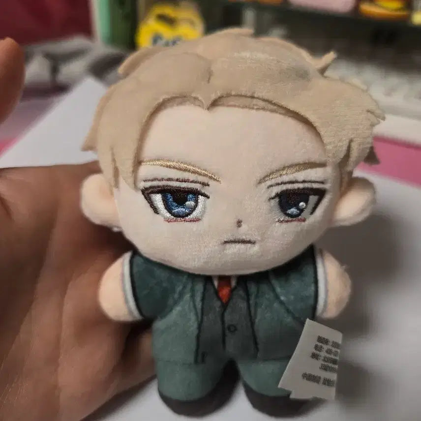 [BUNJANG] Pop Mart Spy x Family Loid Forger Plush Doll / 팝마트 스파이 패밀리 캐릭터 봉제인형 ~ 로이드 포저
