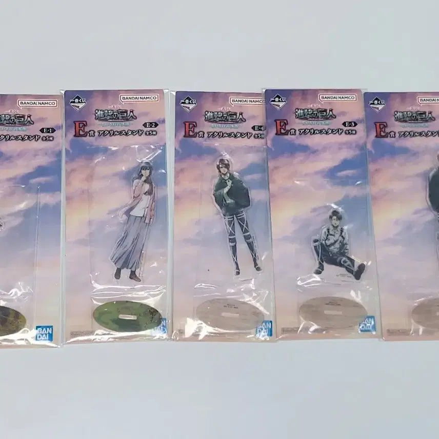 [BUNJANG] Attack on Titan Ichiban Kuji E Prize Acrylic Stand Full Set / 5종풀세트)진격의 거인 제일복권 E상 아크릴 스탠드 풀셋