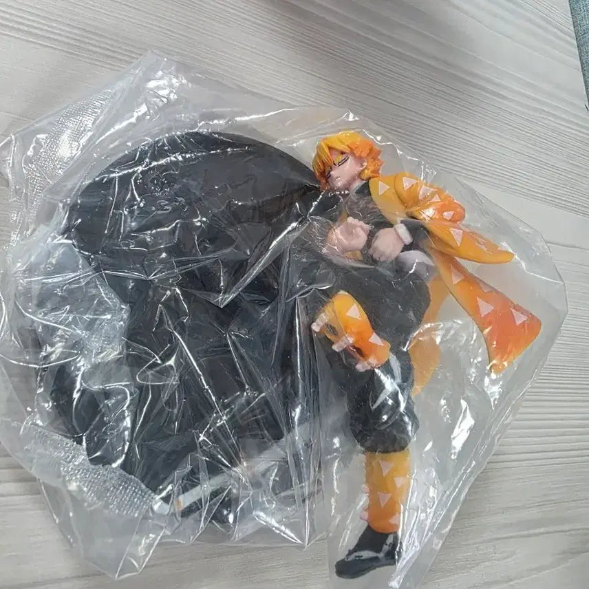 [BUNJANG] Demon Slayer Agatsuma Zenitsu Figure / 새상품)귀멸의칼날 피규어 아가츠마 젠이츠