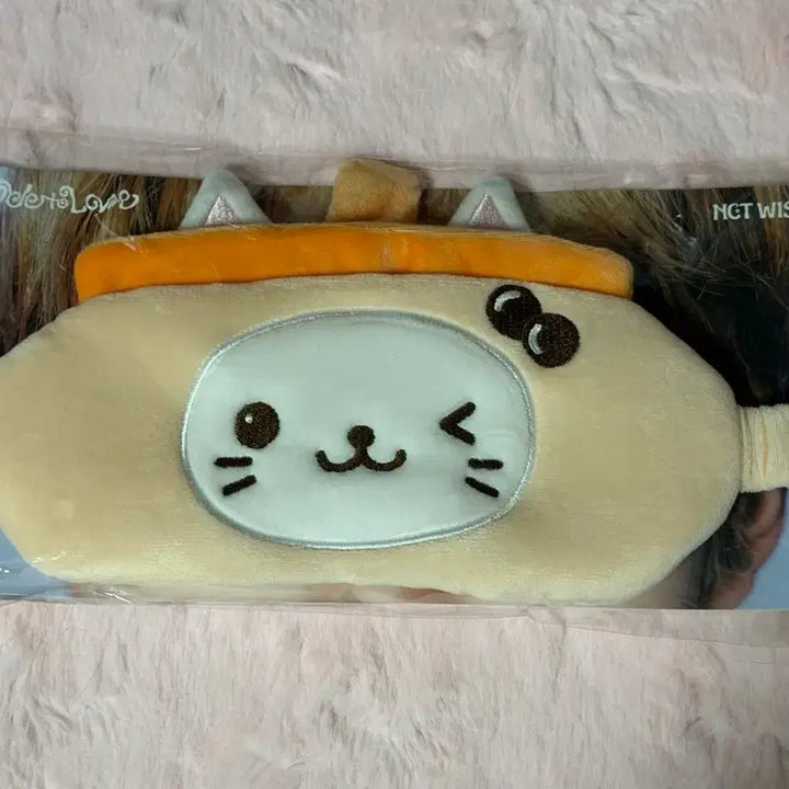 [BUNJANG] NCT WISH YUSHI Bubble Nyan Eye Mask / 엔시티위시 유우시 버블냥 안대