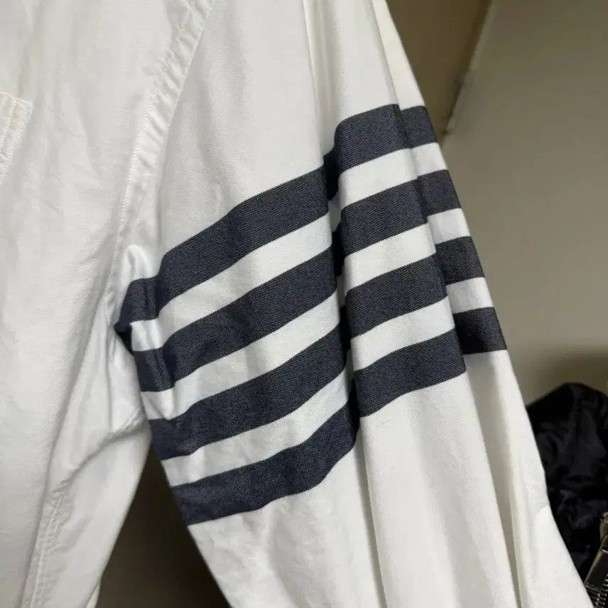 [BUNJANG] Thom Browne Signature Striped Armband Oversized Shirt / [4] 톰브라운 사선완장 오버셔츠
