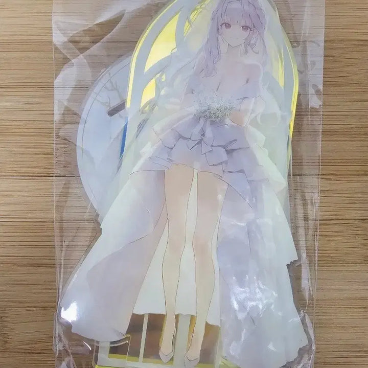 [BUNJANG] Nier: Automata Modernia Wedding Dress Acrylic Stand / 니케 모더니아 씨셩 아크릴 스탠드 판매