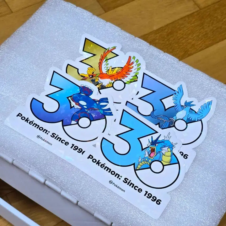 [BUNJANG] Pokemon 30th Anniversary Logo Sticker - Ho-Oh, Articuno, Groudon, Gyarados / 포켓몬 30주년 로고 스티커 칠색조 프리져 가이오가 갸라도스