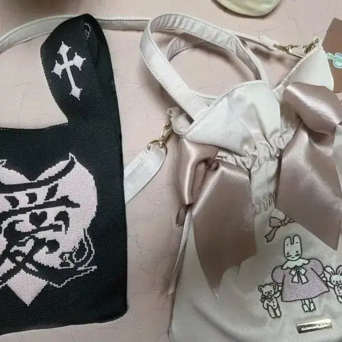 [BUNJANG] Maison de FLEUR x Sanrio Marron Cream Bag / (급처)메종드플뢰르 산리오 마론크림 가방