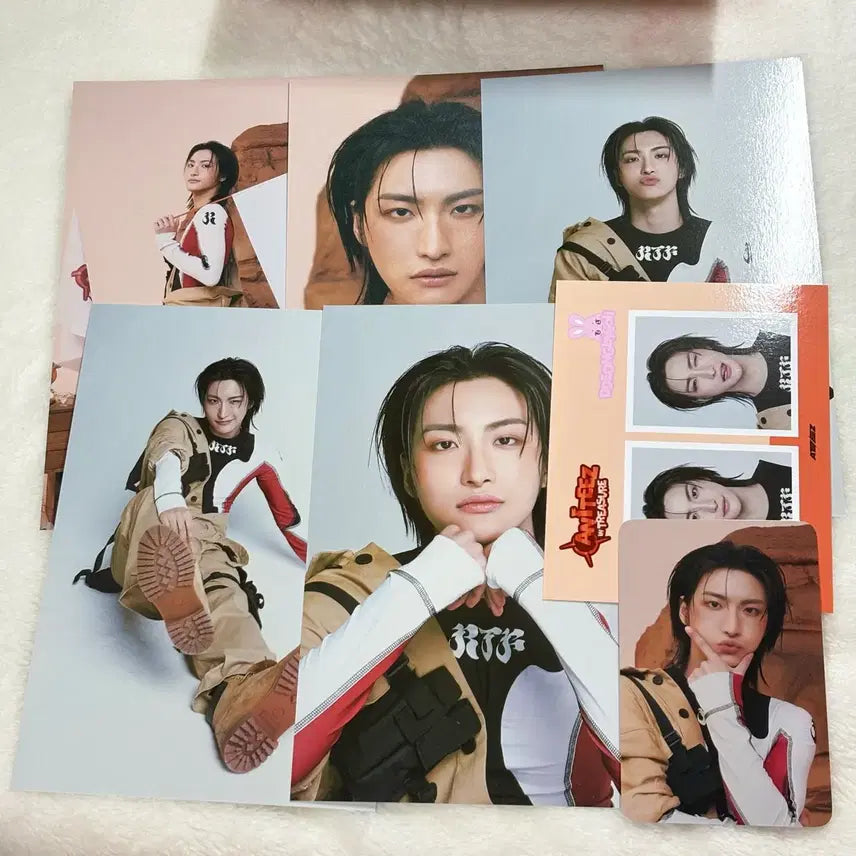 [BUNJANG] ATEEZ Aniteez Seonghwa Photocard Package / 에이티즈 애니티즈 성화 포토 패키지