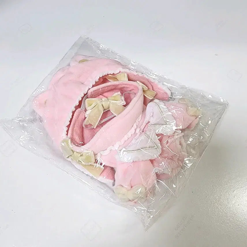 [BUNJANG] 10cm Doll Clothes Honey Bakery Pink Sealed / 10cm 인형옷 허니베이커리 핑크 미개봉