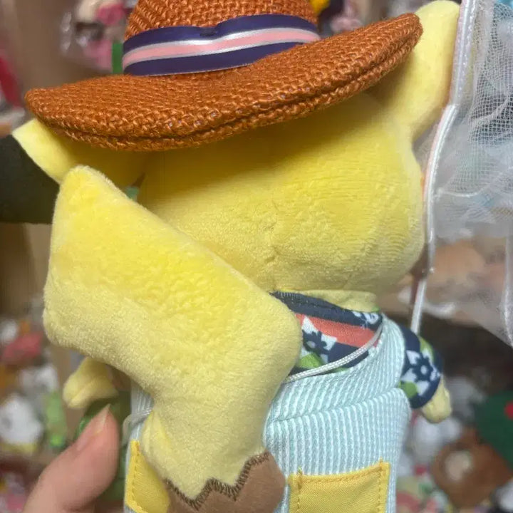 [BUNJANG] Pokemon Pikachu Summer Vacation Male Doll / 포켓몬 피카츄 여름방학 수컷인형 썸머라이프