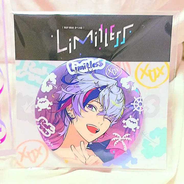 [BUNJANG] Fuwa Minato Nijisanji Virtual YouTuber Acrylic Standee &amp; Can Badge Bundle Set / 로후마오 니지산지 버튜버 후와 미나토 준브라 스탠딩 , 캔뱃지 일괄판매