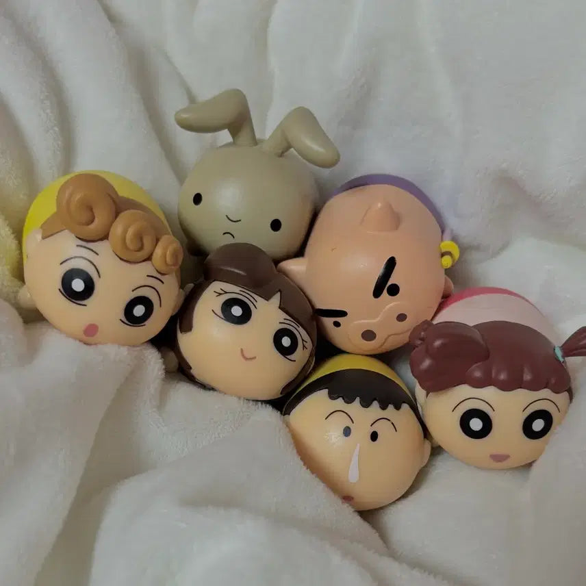 [BUNJANG] Crayon Shin-chan Figure Set (6 Types) with Choco-bi Frame / 차곡차곡 짱구 피규어 6종+초코비액자