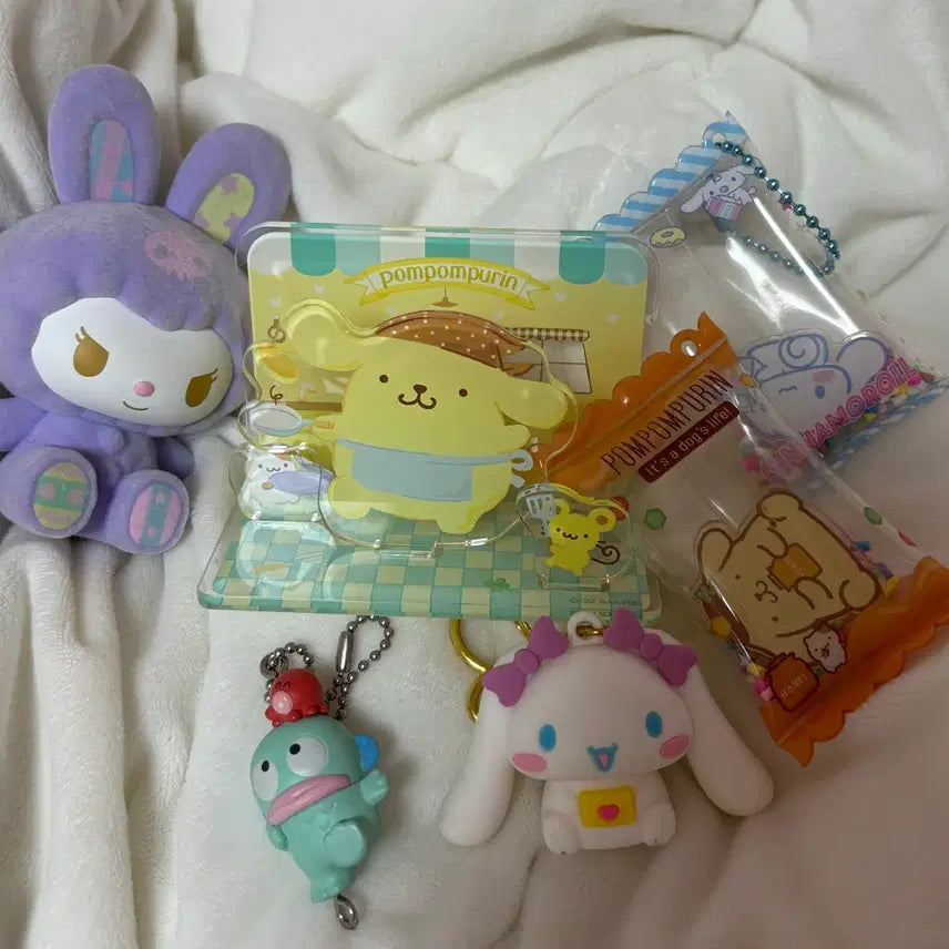[BUNJANG] Sanrio Gacha Figures Bundle Set / 산리오 가챠+피규어 일괄