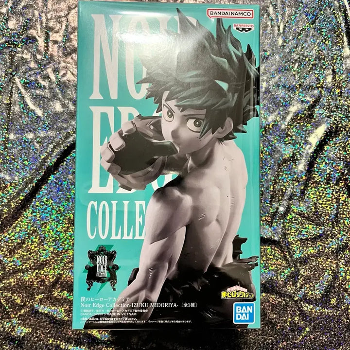 [BUNJANG] Izuku Midoriya Noir Edge Black and White Figure / 히로아카 나히아 미도리야 이즈쿠 느와르 noir edge 흑백 피규어