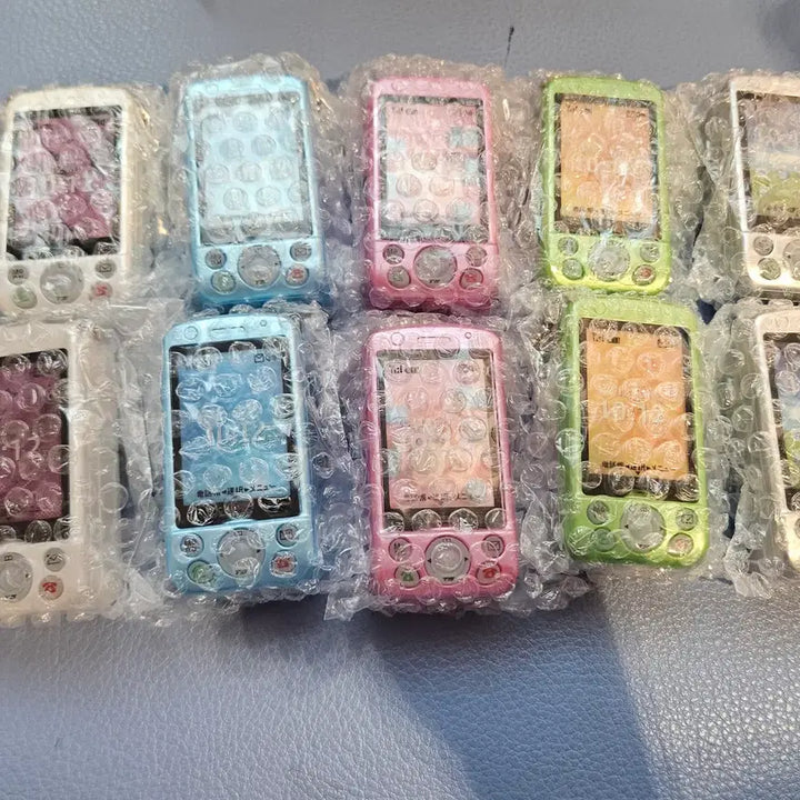 [SOLD OUT] [풀세트]가라케폰 슬라이드 폰 가챠 판매합니다