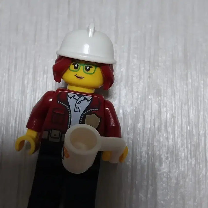 [BUNJANG] LEGO Firefighter and Freya Figure Set / 레고 피규어 2개 , 소방관과 프레야 소장님