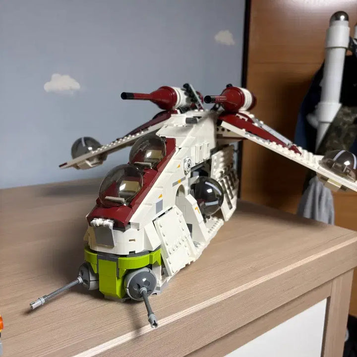 [BUNJANG] LEGO Star Wars Republic Gunship (Set 75021) / 레고 스타워즈 75021 기체판매