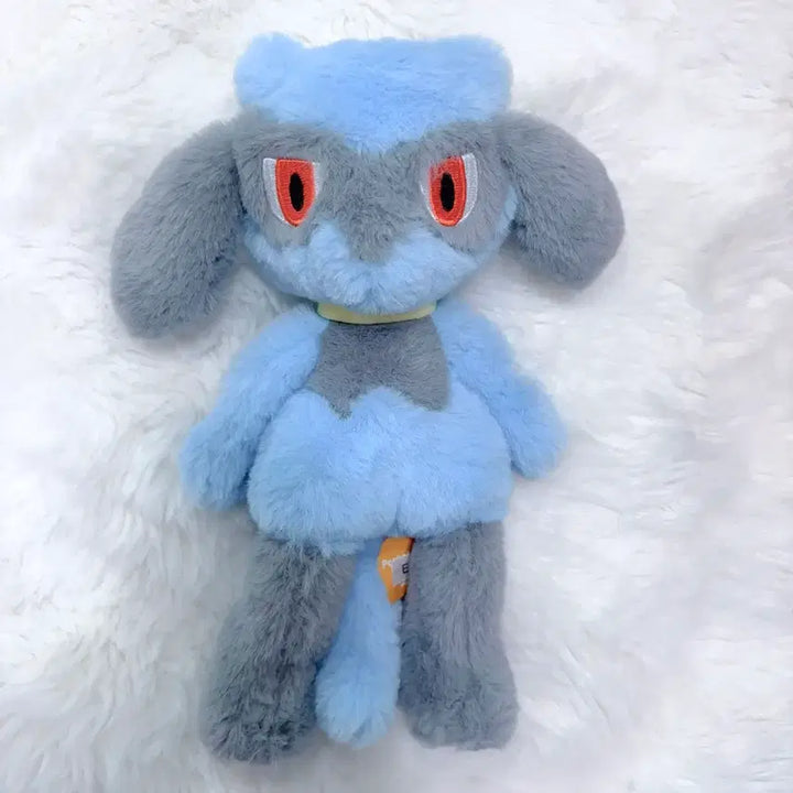 [BUNJANG] Pokemon Center Kutakuta Tatta Riolu Plush / 최저가 이쁜개체) 포켓몬센터 쿠타쿠타탓타 리오르 인형