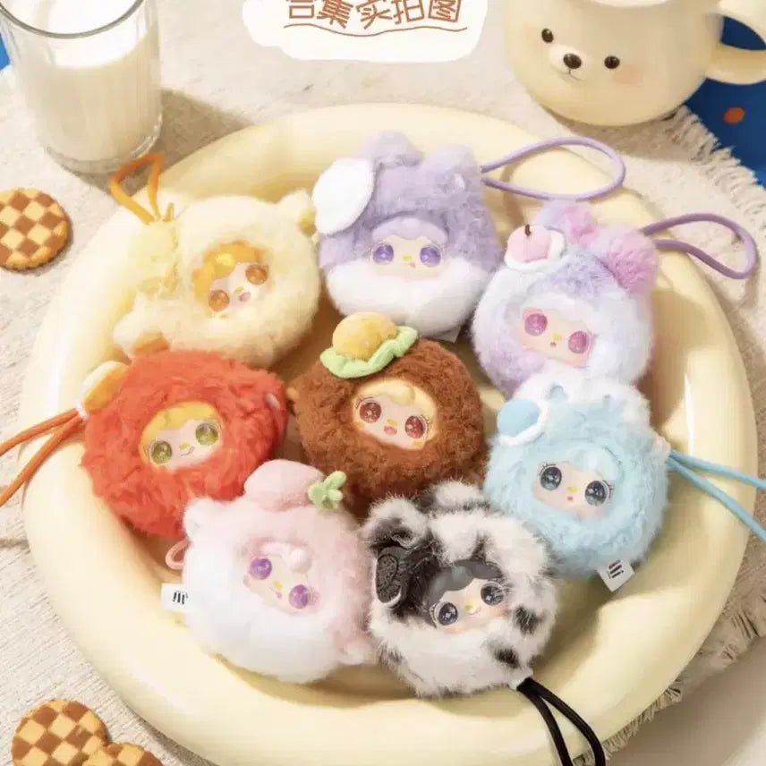 [BUNJANG] Yuki Mirror Comb Doll Keyring Set (6 Types, Full Box, Sealed) / 유키 거울빗 인형 키링 6종 풀박 (미개봉)