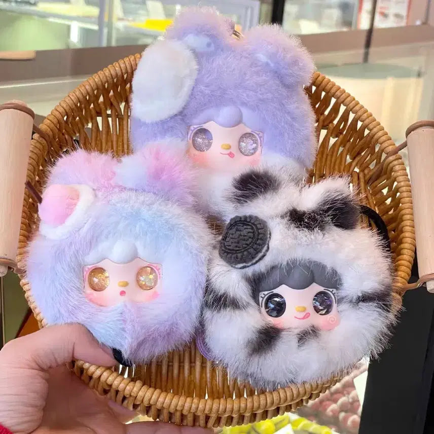 [BUNJANG] Yuki Mirror Comb Doll Keyring Set (6 Types, Full Box, Sealed) / 유키 거울빗 인형 키링 6종 풀박 (미개봉)