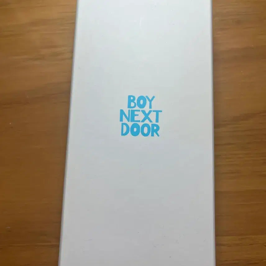 [BUNJANG] BOYNEXTDOOR 1st Anniversary Necklace - Yunhak / 급처)보넥도 1주년 목걸이 운학