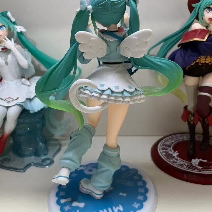 [BUNJANG] Hatsune Miku Figure / 하츠네 미쿠 피규어