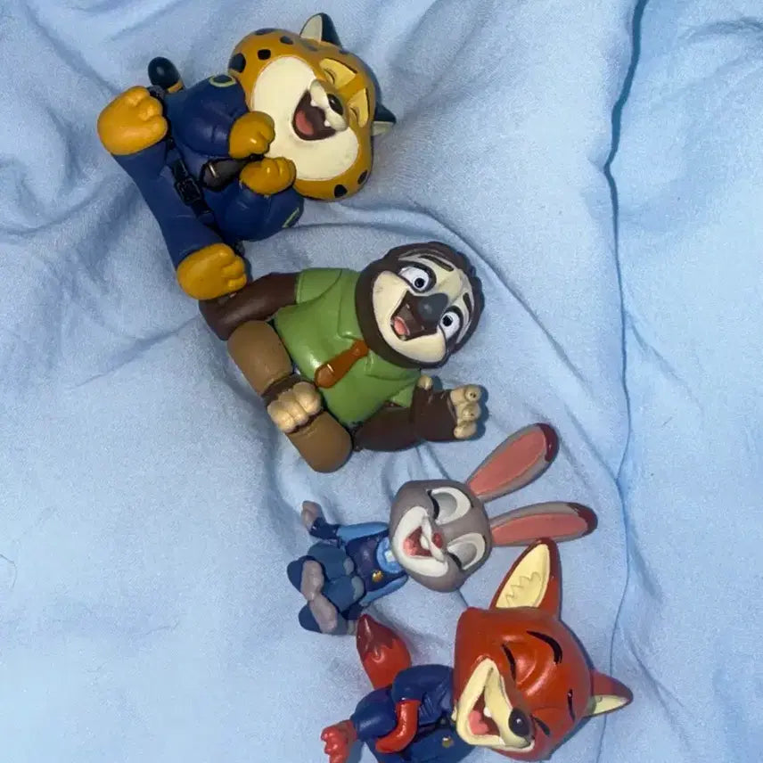 [BUNJANG] Zootopia Gachapon Random Bundle Set / 주토피아 가챠 랜덤 일괄