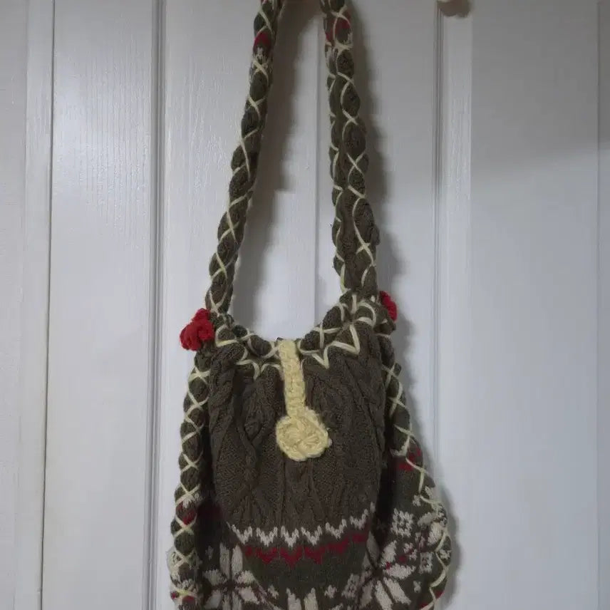 [BUNJANG] Handmade Knit Snowflake Bag - Mori Style Crossbody Bag / 니트 뜨개 눈송이 가방-빈티지 핸드메이드 모리 하구미 크로스백 사와코