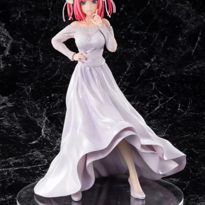 [BUNJANG] Nakano Nino Wedding Ver. 1/7 Scale Figure (Sealed) / 미개봉) 1/7 나카노 니노 웨딩 ver. (재고 1개)