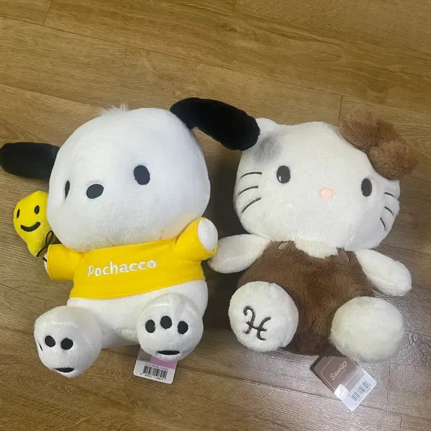 [BUNJANG] Hello Kitty Pochacco Medium Plush / 키티 포차코 중형인형 저렴하게 판매합니다