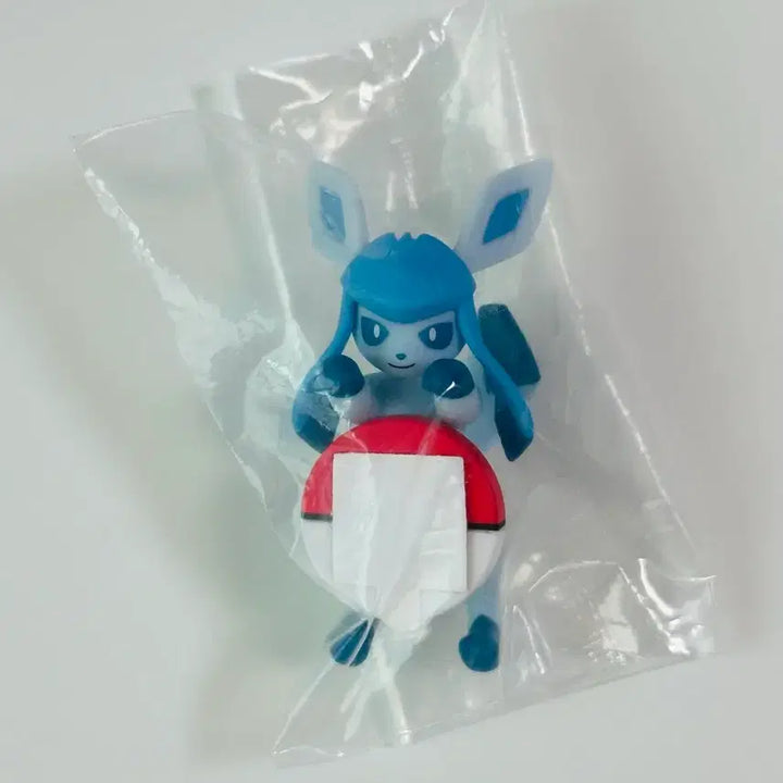 [BUNJANG] Pokémon Ichiban Kuji Eevee Glaceon Figure / 포켓몬스터 포켓몬 제일복권 이치방쿠지 이브이 글레이시아 히퍼 피규어