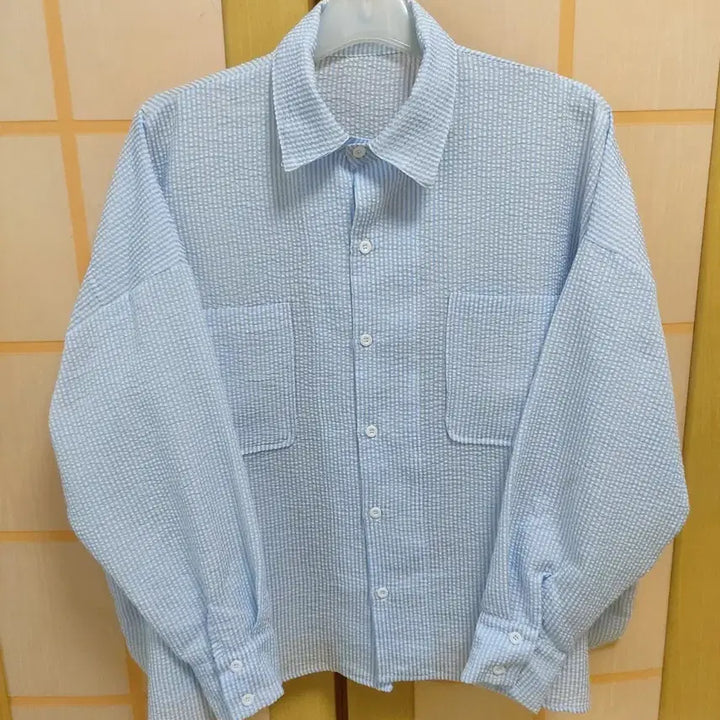 [BUNJANG] Sky Blue Seersucker Oversized Fit Shirt / 하늘색 엠보싱(시어서커)오버핏 셔츠