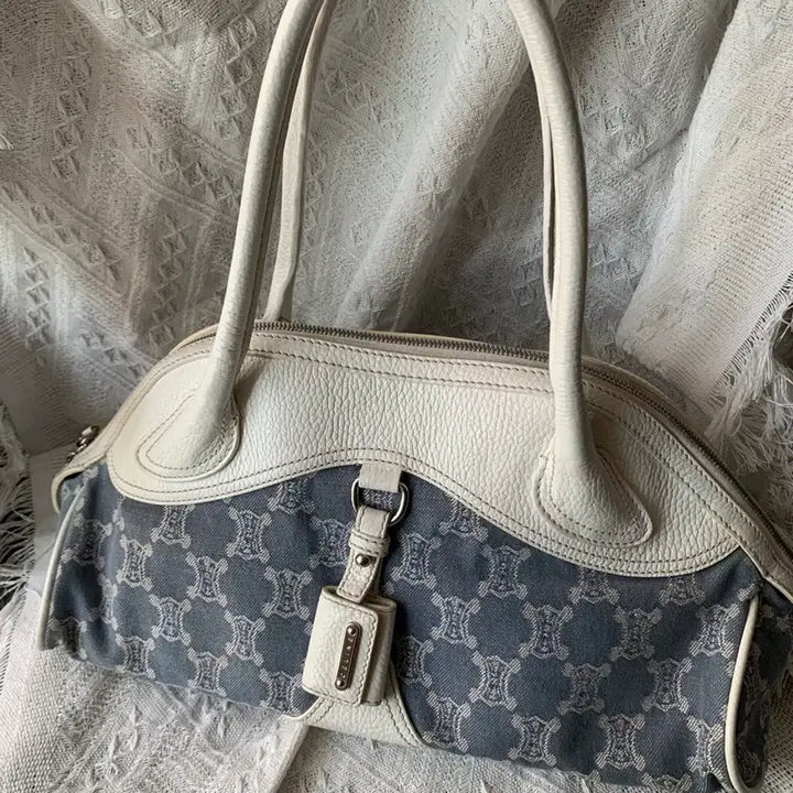 [BUNJANG] Celine Triomphe Denim Shoulder Bag / 