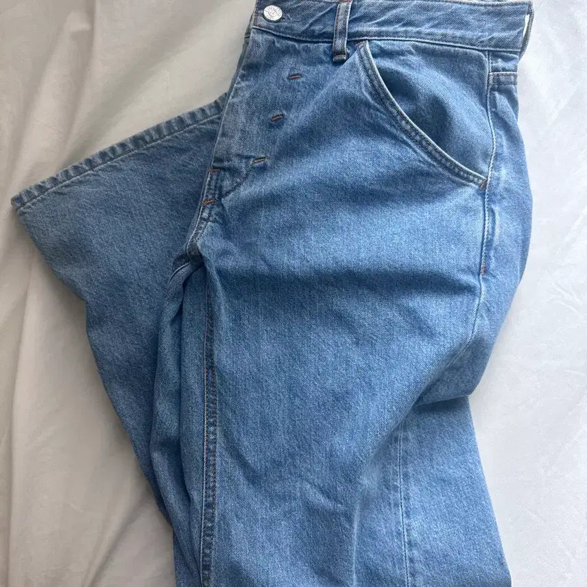 [BUNJANG] EE Belted Engineered Denim Pants Washed Blue / EE 이이  E02 벨티드 엔지니어드 데님 팬츠 워싱 블루