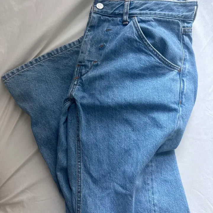 [BUNJANG] EE Belted Engineered Denim Pants Washed Blue / EE 이이  E02 벨티드 엔지니어드 데님 팬츠 워싱 블루