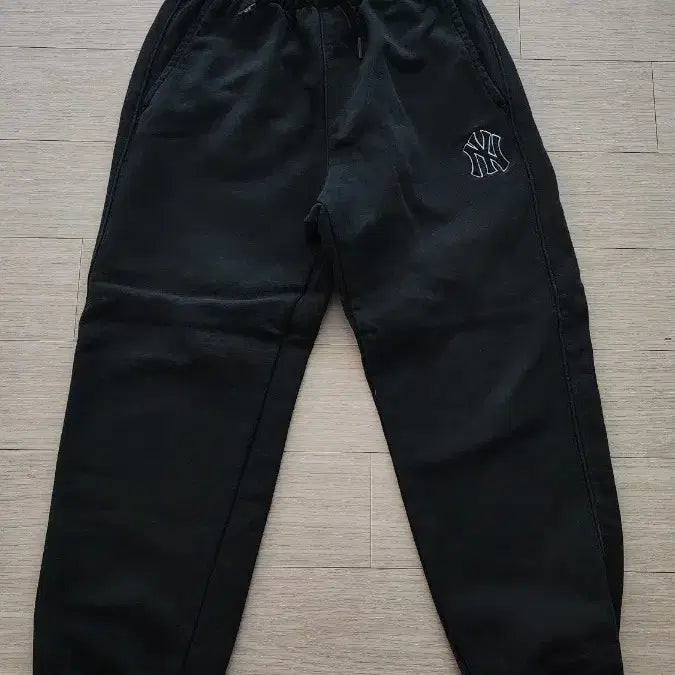 [BUNJANG] MLB Kids Training Pants Size 130 / 엠엘비 키즈바지130(7~9세)