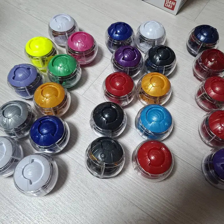 [BUNJANG] Bandai Kamen Rider Capsumer Set - 25 Piece Bundle / 가면라이더 젯츠 라이더 캡셈 25개 일괄 판매합니다.
