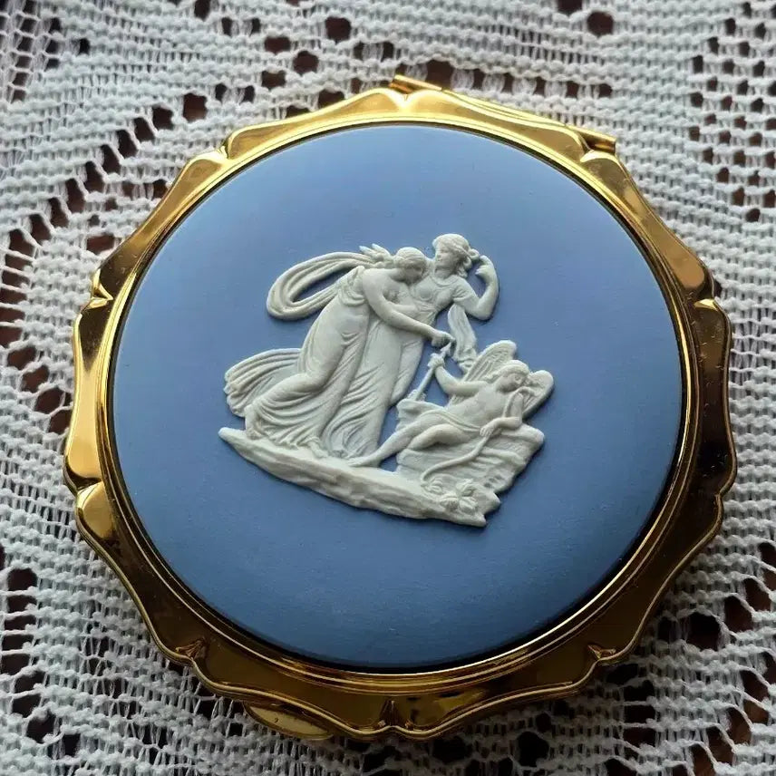 [BUNJANG] Wedgwood Jasperware Hand Mirror &amp; Powder Compact Case / 영국 웨지우드 제스퍼웨어 손거울겸 파우더 팩트 케이스, 콤팩트 미러.