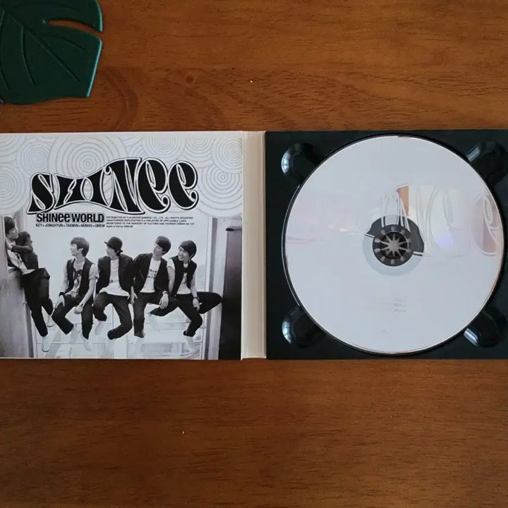 [BUNJANG] SHINee The SHINee World Album Version B / 샤이니 The SHINee World B버전 앨범