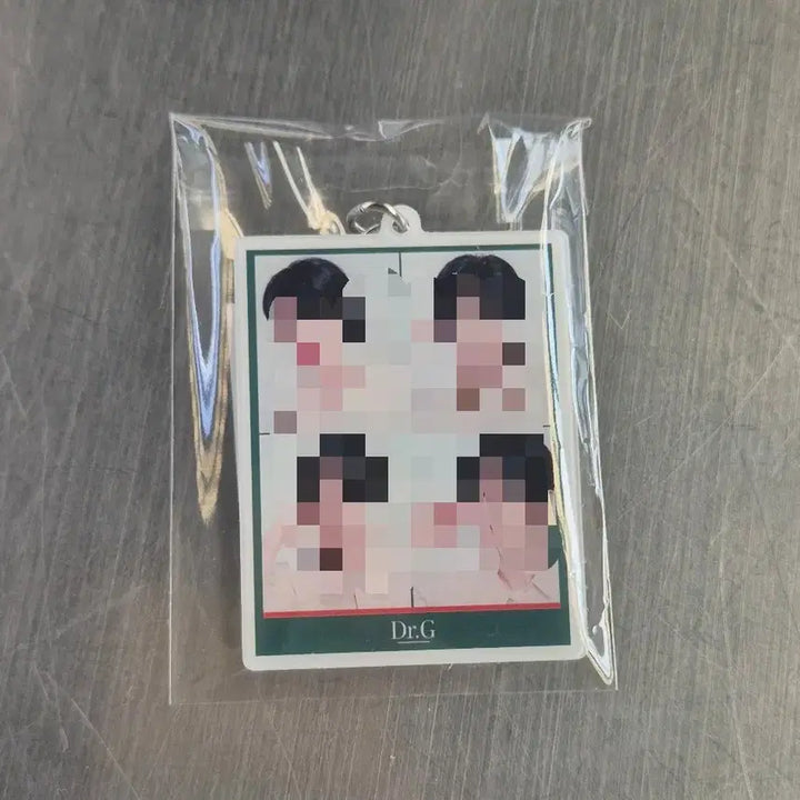 [BUNJANG] Byun Woo Seok Dr.G 4-Cut Photo Keyring / 변우석 닥터지 네컷 키링