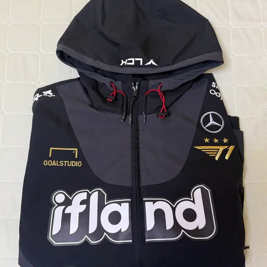 [BUNJANG] T1 Faker Marked 2023 Worlds Uniform Windbreaker - Size L / (가격내림X) T1 티원 페이커 마킹 L 2023 월즈 유니폼 바람막이