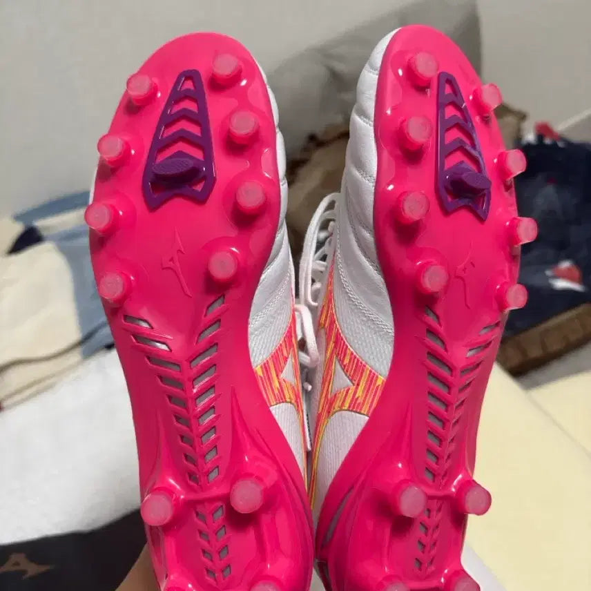 [BUNJANG] Mizuno Morelia Neo IV Beta JPN MD FG Soccer Cleats / 미즈노 모렐리아 네오 IV 베타 JPN MD