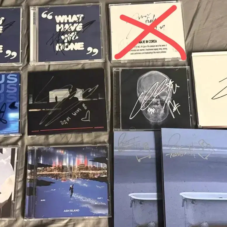 [BUNJANG] Various Korean Hip-Hop Rappers Signed CDs Bundle Set / 국힙 래퍼들 싸인 CD 판매합니다 가격 제시 연락 부탁드려요