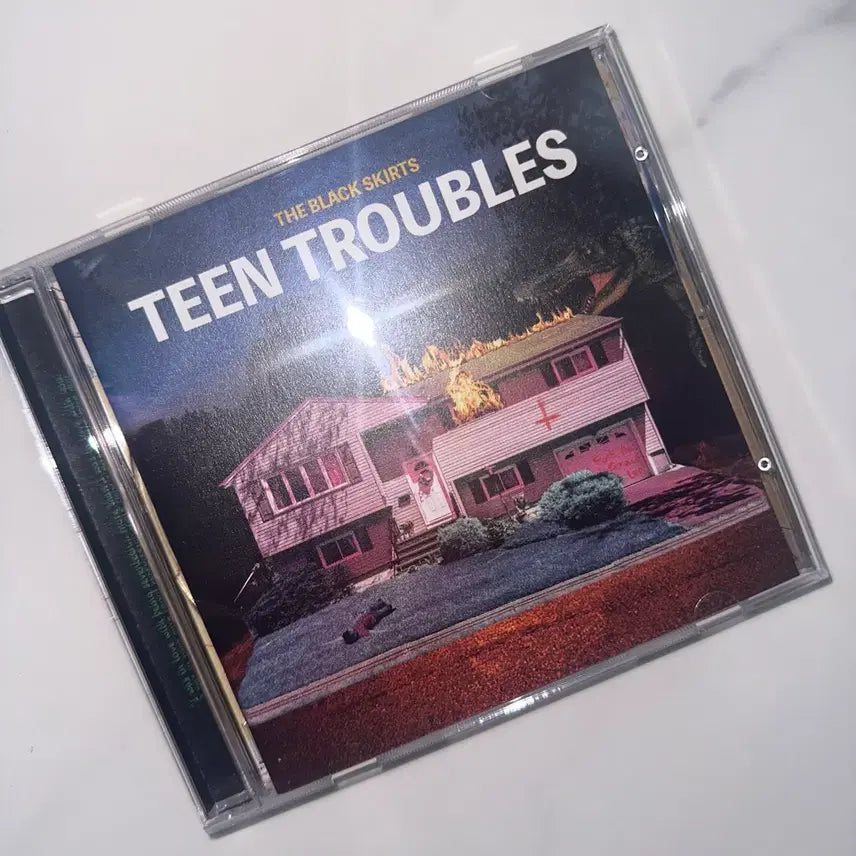[BUNJANG] The Black Skirts Tint Trouble CD / 검정치마 틴트러블 cd