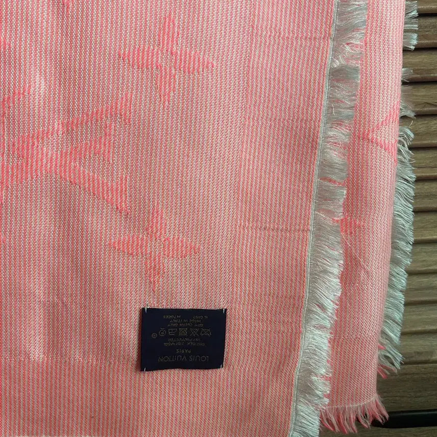 [BUNJANG] Louis Vuitton Monogram Silk Wool Blend Shawl Scarf Pink Orange / 오늘만*정품*루이비통 모노그램 숄 머플러 핑크오렌지