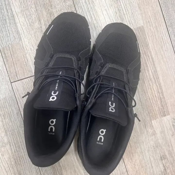 [BUNJANG] On Running Cloud 6 Sneakers Black EU44 / US 10.5 / 온 러닝 클라우드 6 블랙