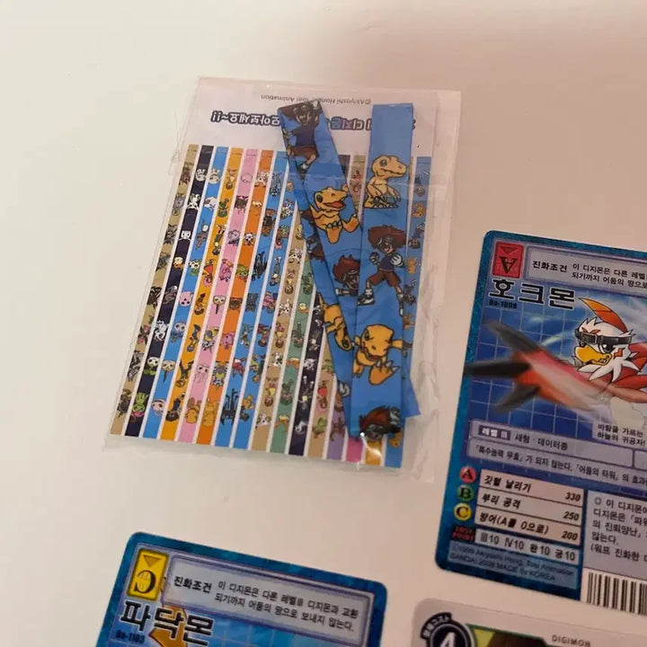 [BUNJANG] Digimon Card &amp; Phone Strap / 디지몬 카드, 폰 줄