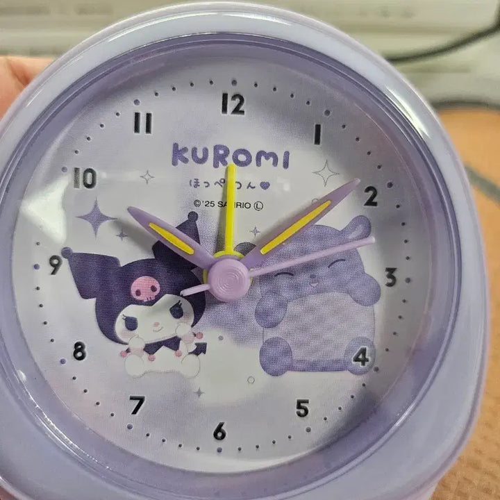 [BUNJANG] Kuromi Desk Clock / 쿠로미 탁상시계